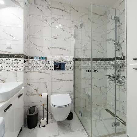 Apartamento W Karkonoszach Z Widokiem Na Góry, Obok Aquaparku, Blisko Do Wang *